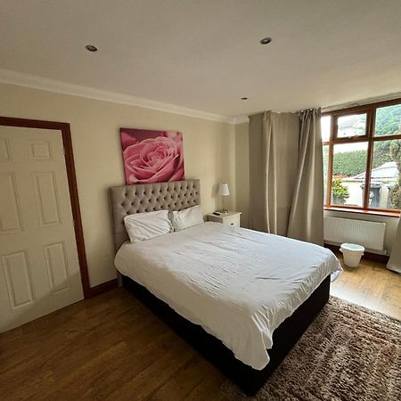 Shared House On Southmead Hotel Bristol Eksteriør billede