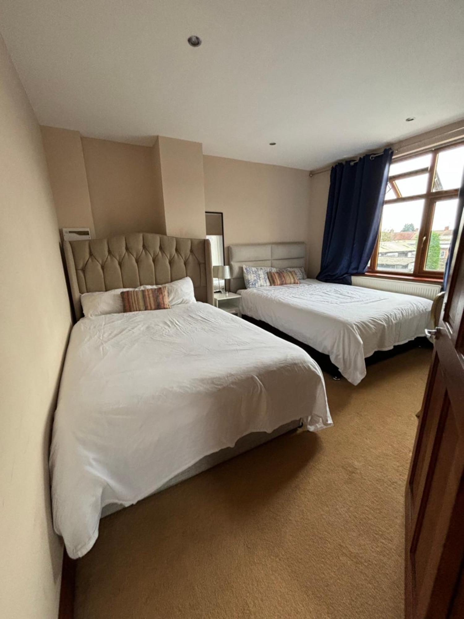 Shared House On Southmead Hotel Bristol Eksteriør billede